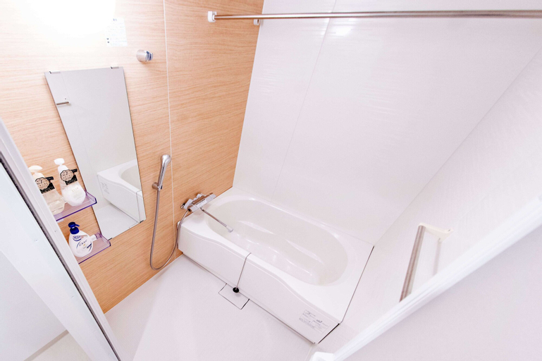 Bedroom 2, Sunshine Tower 201, Minato