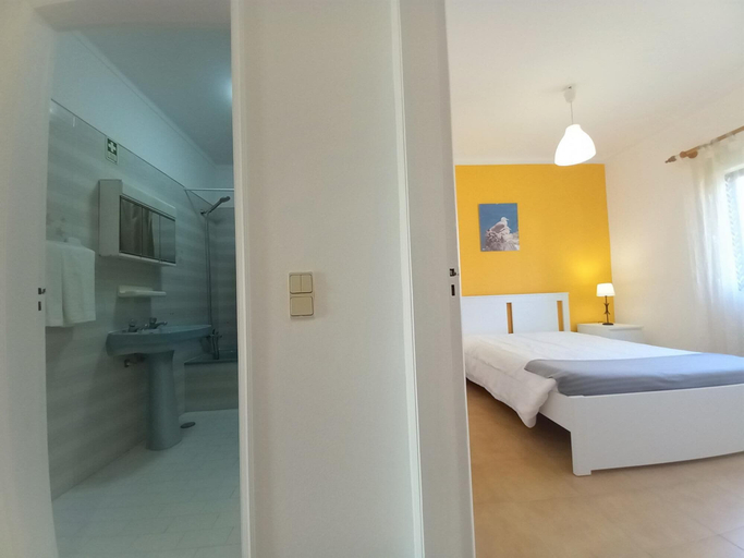 Bedroom 4, T1 Sol Nasc Piscina Wi-fi 10min Marina 4 Pessoas, Loulé