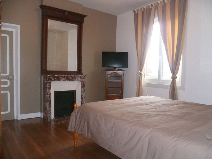 Bedroom 3, Les 3 Tilleuls, Somme
