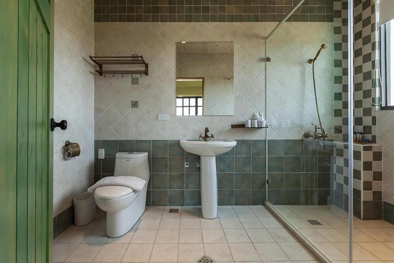 Bathroom 3, Forest B&B, Hualien