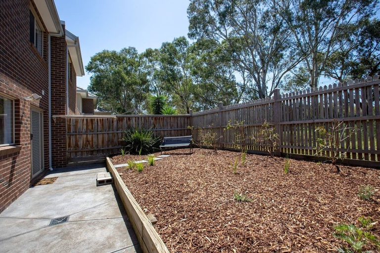 Others 5, Peaceful Designer 2br@leafy Mill Park, Whittlesea - South-East