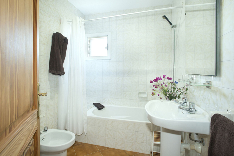Bathroom, Villa Finquita, Baleares