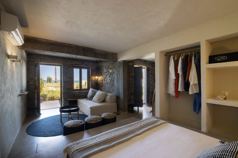 Bedroom 4, Seesoo Paros Beachfront Luxury Hideaway, South Aegean