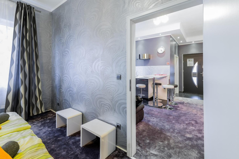 Bedroom 4, Hotel 108, Stormarn