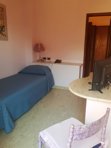 Bedroom 3, Hotel Vello d'Oro, Messina