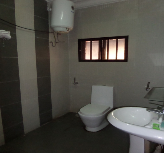 Bathroom, Prixair Pure Hotel Wuse, AbujaMun