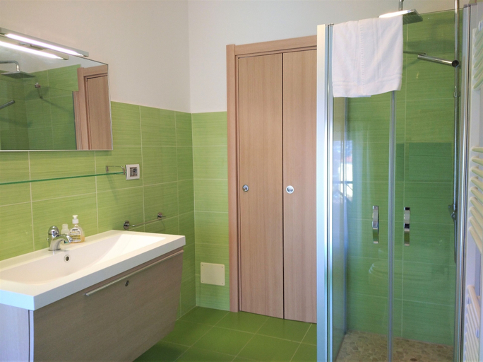 Bathroom 4, Appartamento Adriana, Verbano-Cusio-Ossola
