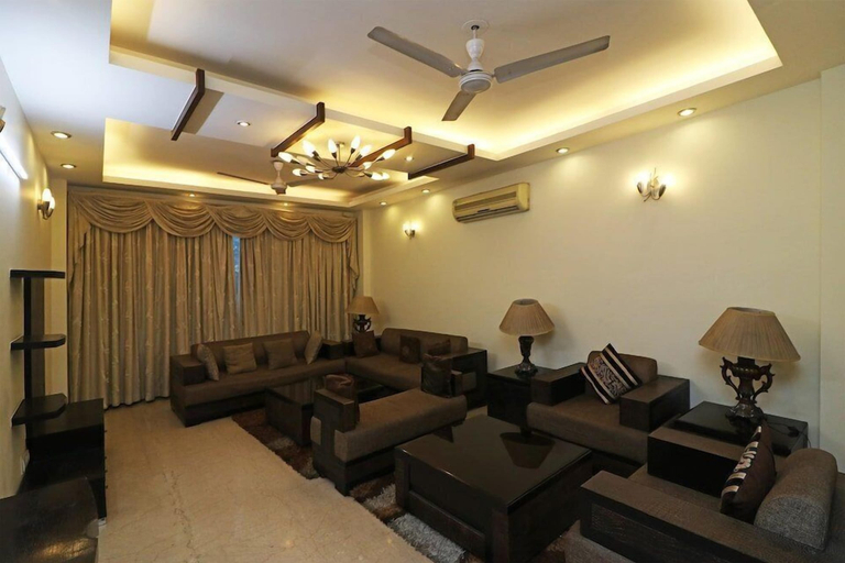 Others 4, Amar Villa One, Delhi