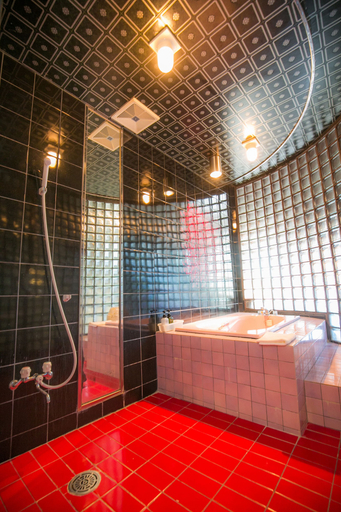Bathroom 3, Kanku Kokusai Hotel, Wakayama