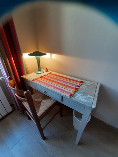 Bedroom 4, Le clos de la Salamandre, Lot