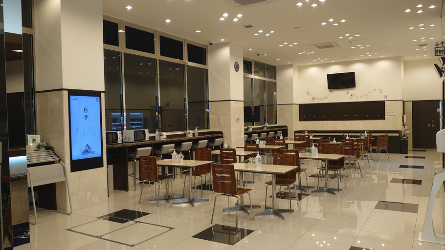 Food & Drinks 4, Toyoko Inn Shiki Station Higashi, Shiki