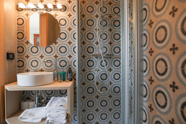 Bathroom 3, Casa Vinitoscani, Nyon