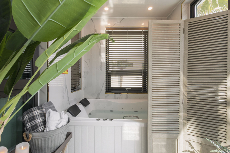 Bathroom 4, Lim Sea Side Poolvilla Pension, Namhae