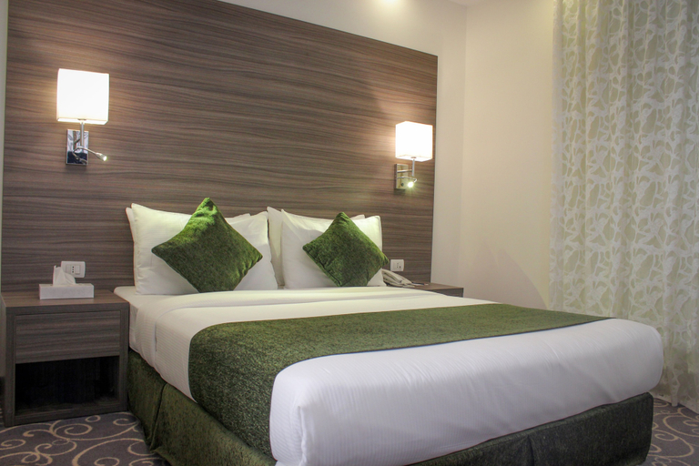Bedroom 3, Almond Hotel Apartments, Wadi Essier