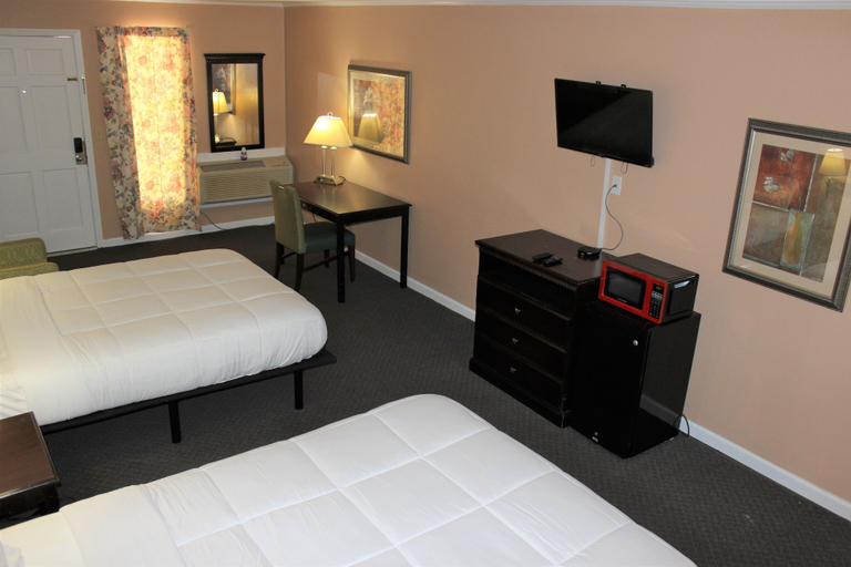 Bedroom 5, Bar-Mel Inn, McCormick