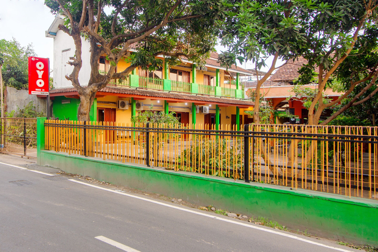 Exterior & Views 2, Super OYO 1788 House 24, Yogyakarta