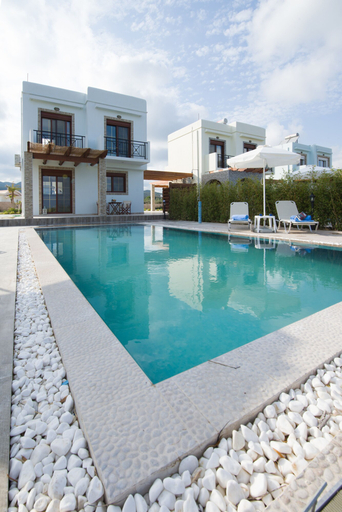 Sport & Beauty 2, Petra Villas, South Aegean