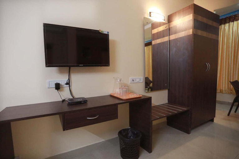 Others 5, S4 Residency, Chennai