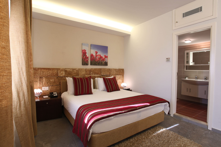 Bedroom 2, Monoberge Byblos Hotel, Jubail