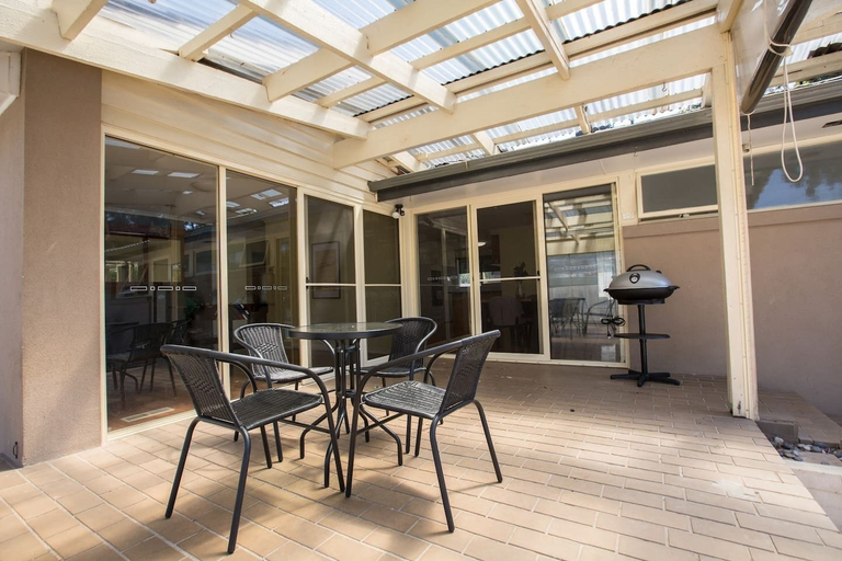 Others, Spacious Comfortable Home in Wheelers Hill+pool, Monash - Waverley East