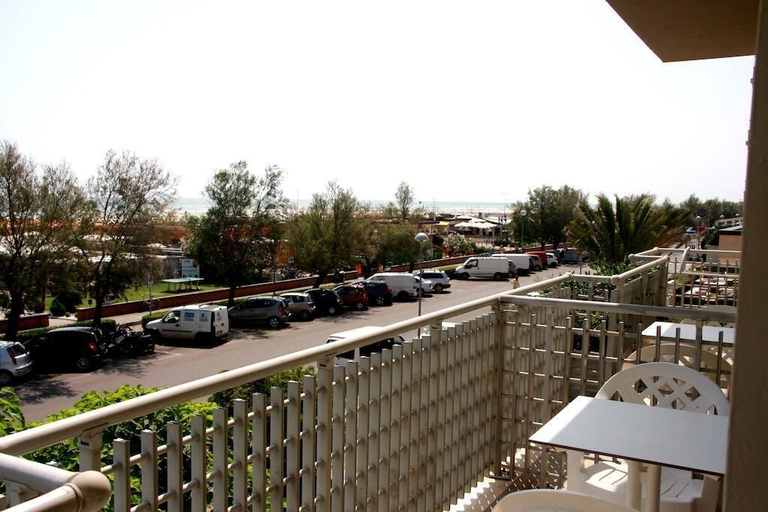 Others 4, Hotel Sedonia, Ravenna