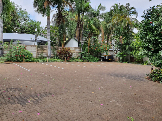 Exterior & Views 2, A Traveller's Palm, Mopani