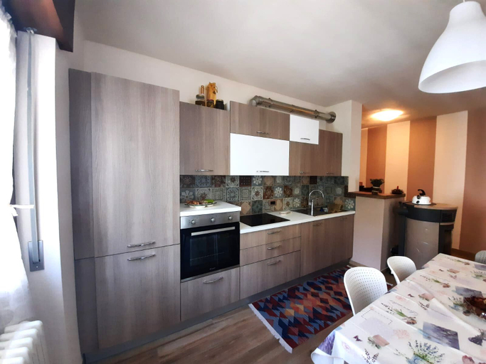 Others 5, Europa Master Guest apartment, Sondrio