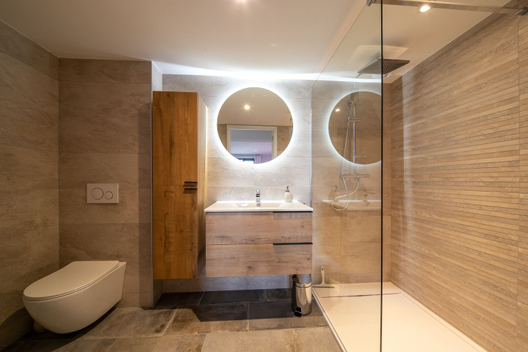 Bathroom 5, Les Hauts Du Peireguier, Var