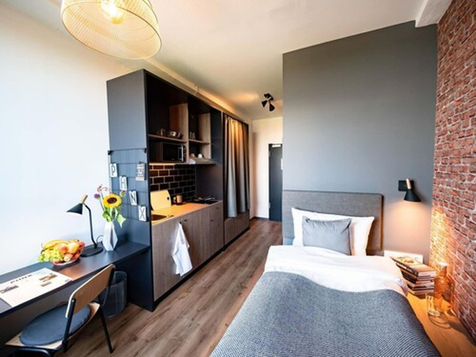 Bedroom 3, PHNX Aparthotel Hamburg, Hamburg