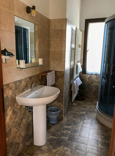 Bathroom 4, Locanda Al Cavaliere, Bologna