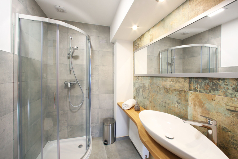 Bathroom 3, Hiša Pr'pristavc, Bohinj