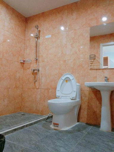 Bathroom 5, 99 Hotel, Muang Nonthaburi