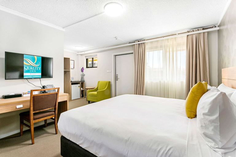 Bedroom 1, Quality Inn Sunshine Haberfield, Ashfield