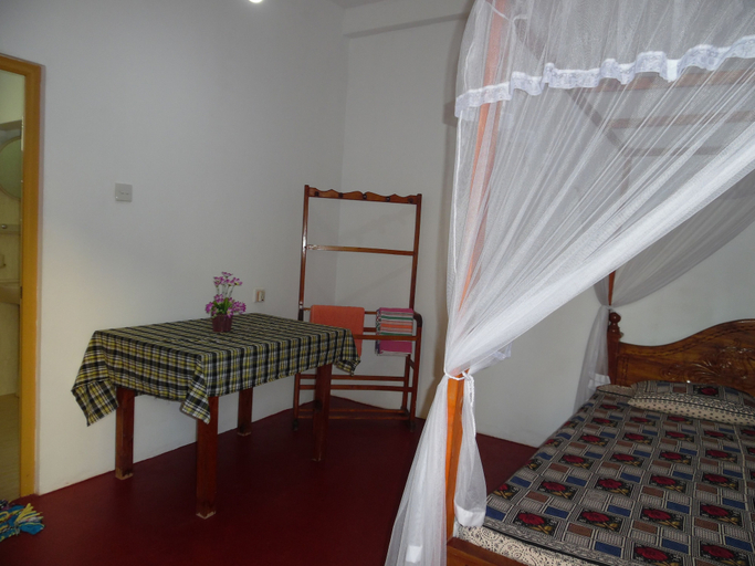 Bedroom 4, Allan Guest House, Weligama