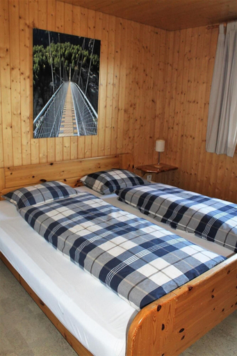 Bedroom 2, Vitula, Goms
