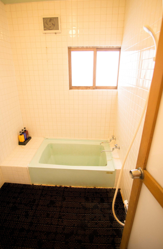 Bathroom 3, Annupuri Mountain View Lodge, Niseko