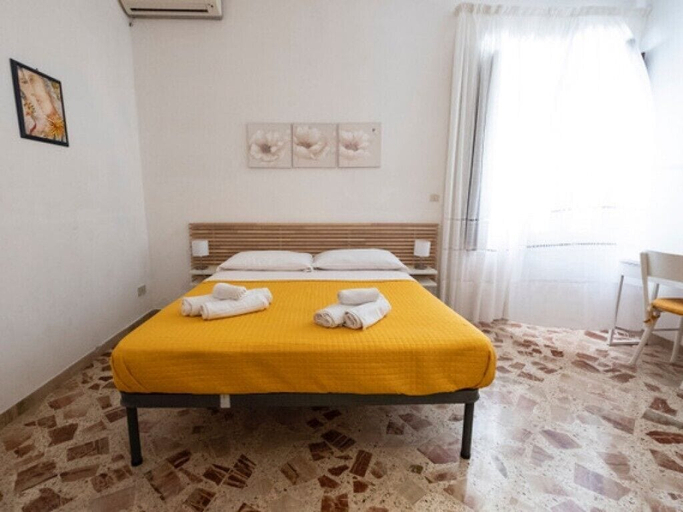 Bedroom 5, Casa Lisa a due passi dal mare con ampio giardino, Trapani