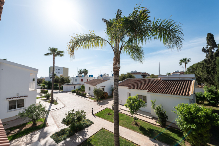 Exterior & Views 1, Fig Tree Z Holiday Villas