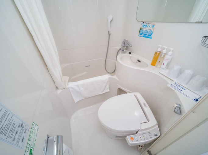 Bathroom 5, Super Hotel Takamatsu Kinenkan, Takamatsu