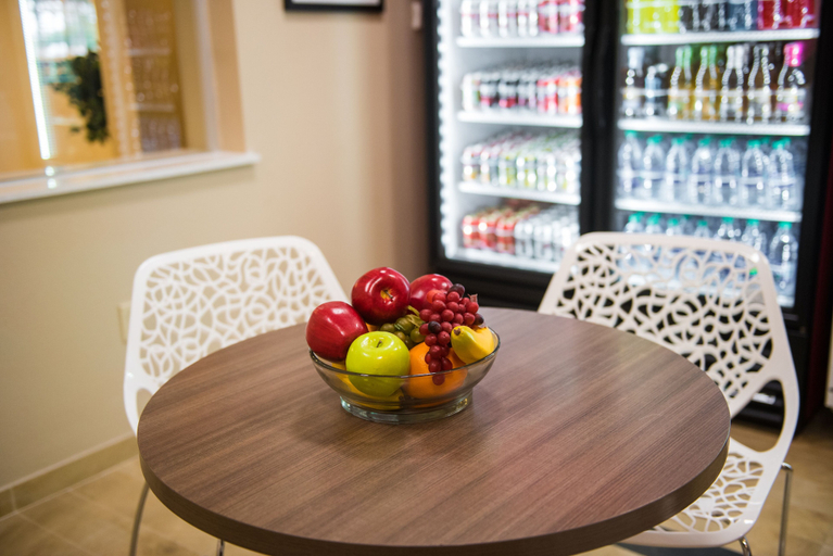 Food & Drinks 5, MainStay Suites Denham Springs - Baton Rouge East, Livingston