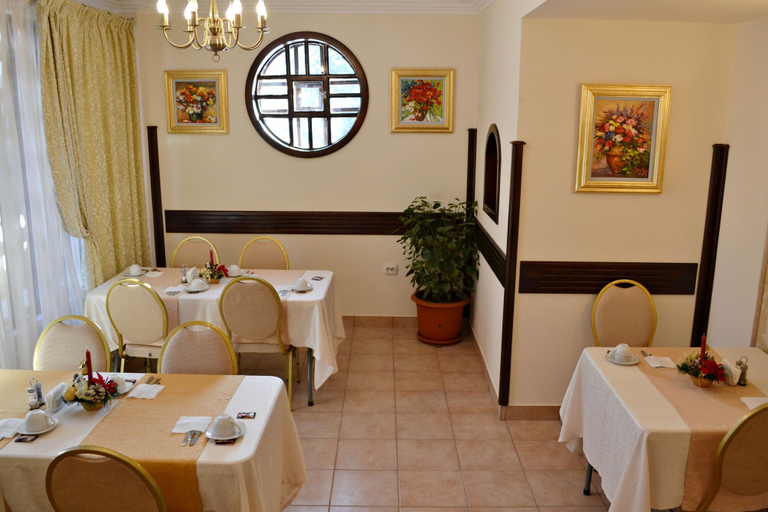 Food & Drinks 5, Villa Alice, Suceava