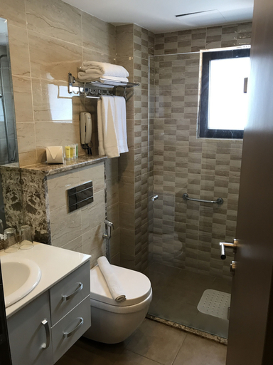 Bathroom 4, Almond Hotel Apartments, Wadi Essier