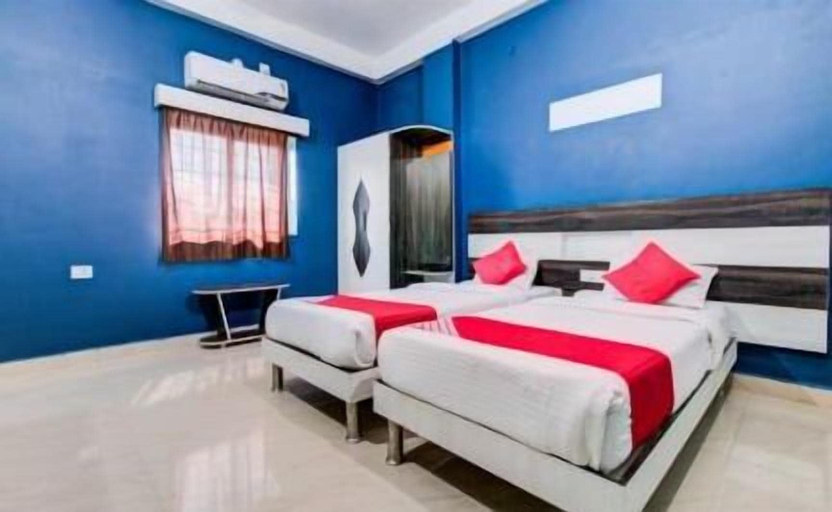 Bedroom 2, Hotel Radiation, Deoghar