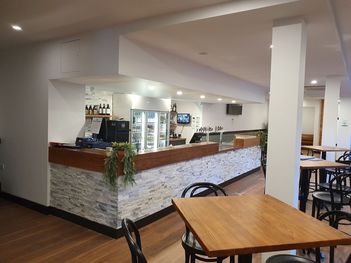 Food & Drinks 5, Empire Hotel Goulburn, Goulburn Mulwaree - Goulburn