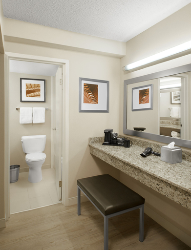 Bedroom 27