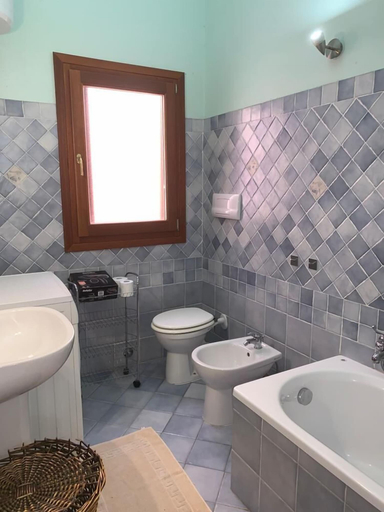 Bathroom, Appartamento Max con Giardino, Nuoro