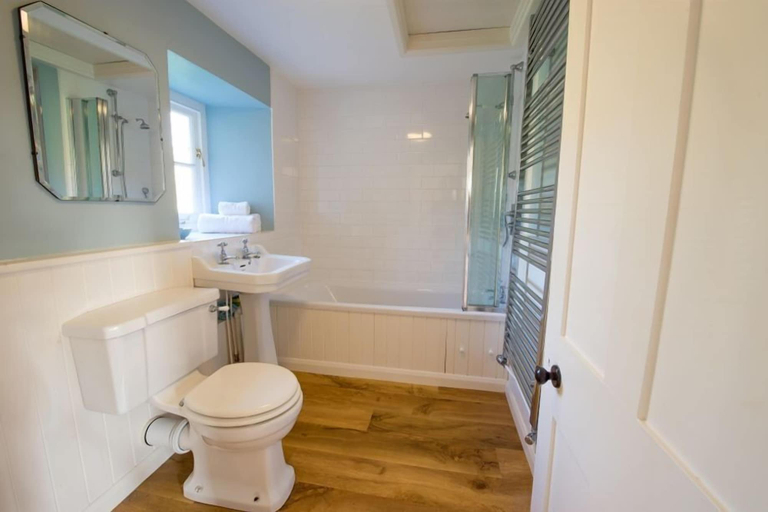 Bathroom, Church Cottage, Dorset