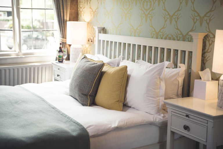Bedroom 2, The Stag on the River, Surrey