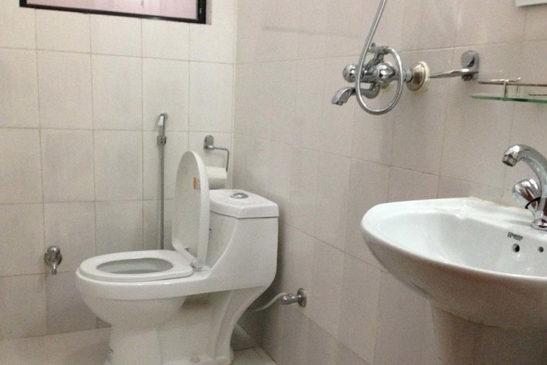 Bathroom 5, Avalon House, Bagmati