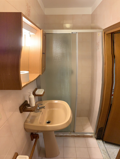 Bathroom 5, Admiral Home, Venezia